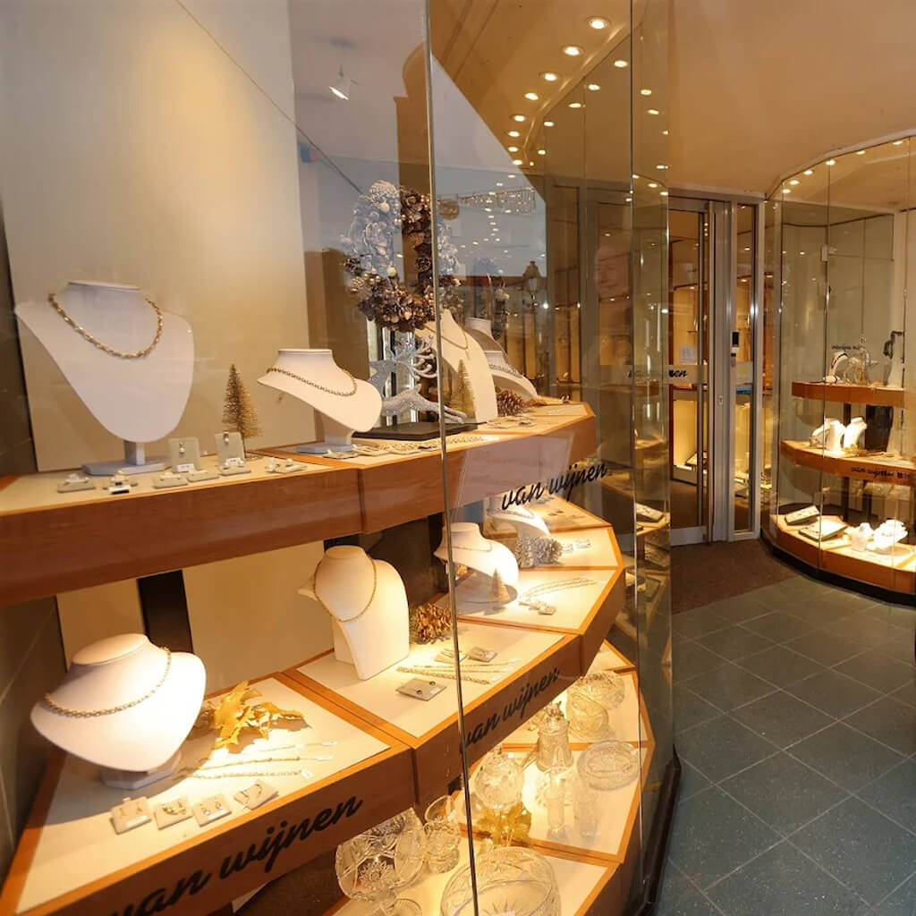 Sterk afgeprijsde voorraad